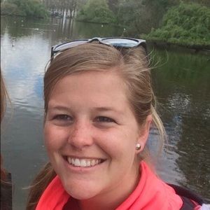 Meet your Posher, Cathy